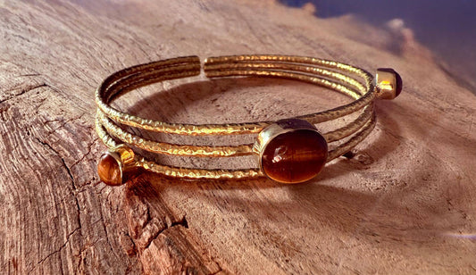 Tripe Stone Tiger's Eye Hammered Brass Bracelet / Adjustable / Bohemian Jewellery / Ethnic  / Boho / Gift for Her / Artisanal